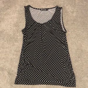 7th Avenue NY&Co sleeveless shirt